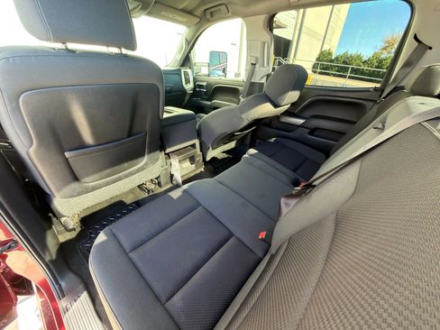 Used 2015 Chevrolet Silverado 1500 LT image 17