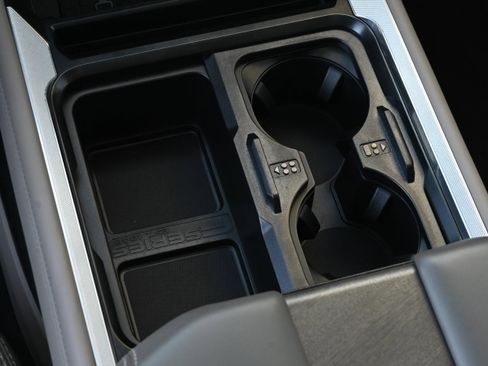 Used 2026 Ford F450 Platinum w/ Platinum Plus Package image 38