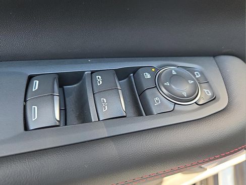 Used 2026 GMC Yukon AT4 Ultimate w/ LPO, Floor Liner Package image 16