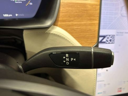 Used 2019 Tesla Model X Long Range AWD/4WD image 27