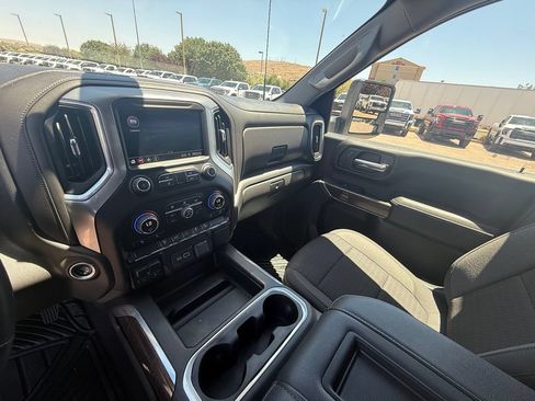 Used 2022 Chevrolet Silverado 2500 LT w/ Convenience Package AWD/4WD image 13