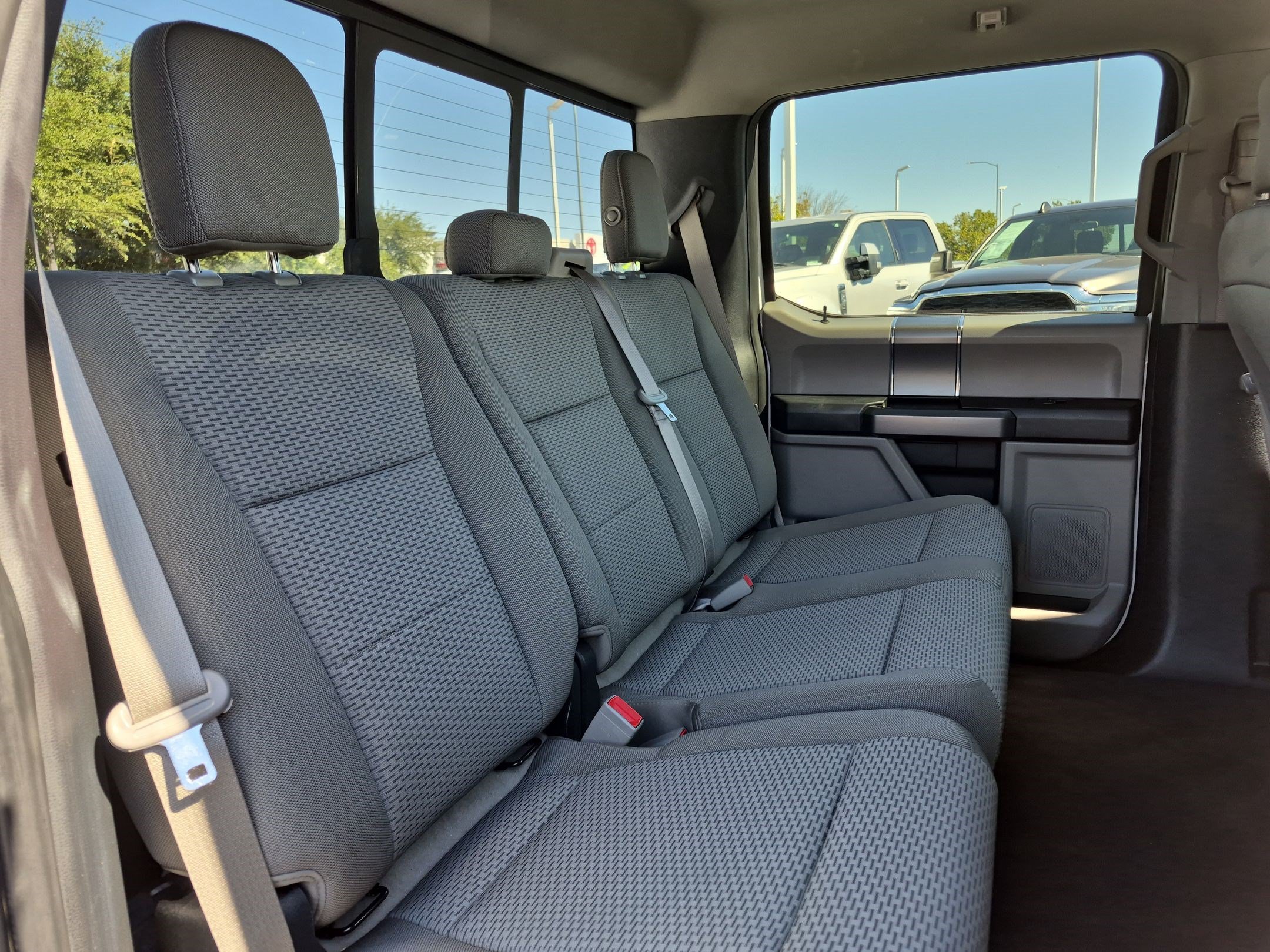 Used 2019 Ford F150 XLT w/ Equipment Group 302A Luxury AWD/4WD image 30