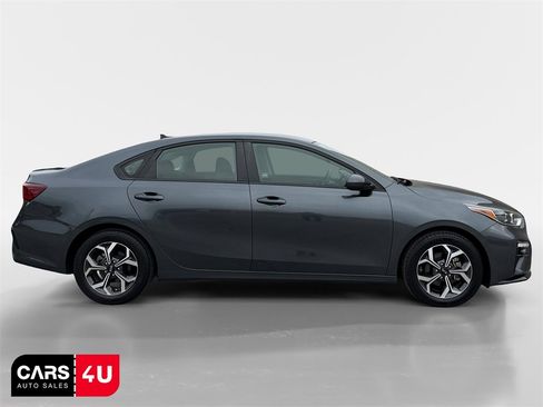 Used 2019 Kia Forte LXS image 8