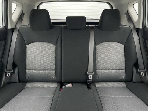 Used 2025 Kia Soul LX w/ LX Technology Package FWD image 18