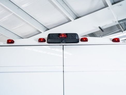 Used 2023 RAM ProMaster 2500 image 8