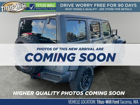 Used 2023 Jeep Wrangler Unlimited w/ Cold Weather Group image 4