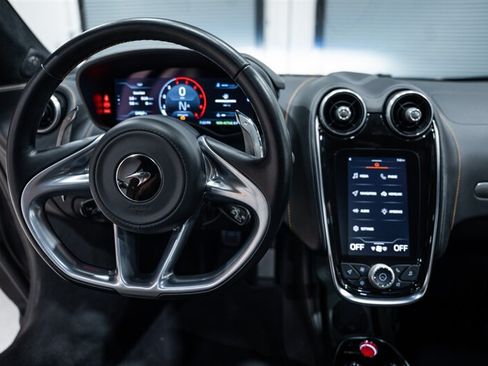 Used 2023 McLaren GT RWD image 42