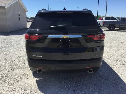 Used 2023 Chevrolet Traverse LT FWD image 4