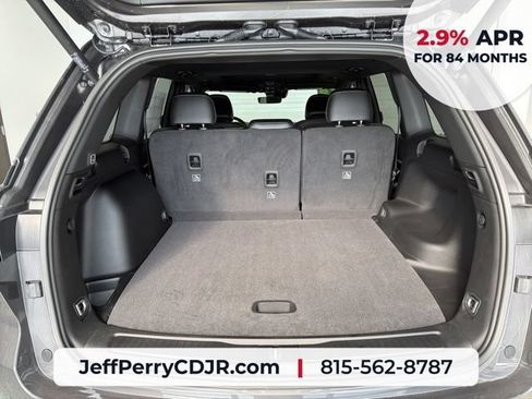 New 2026 Jeep Grand Cherokee Altitude AWD/4WD image 30