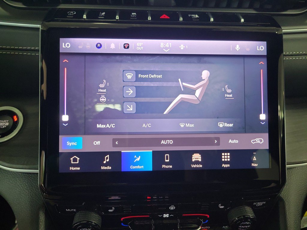 New 2025 Jeep Grand Cherokee Limited AWD/4WD image 25