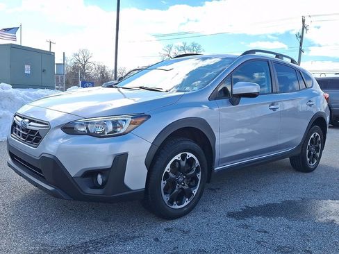 Certified 2023 Subaru Crosstrek 2.0i Premium image 4