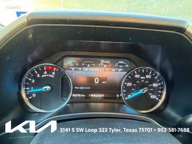 Used 2018 Ford F350 Lariat w/ Lariat Value Package AWD/4WD image 19