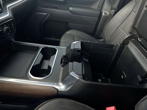 Used 2024 Chevrolet Silverado 3500 High Country w/ High Country Premium Package image 24