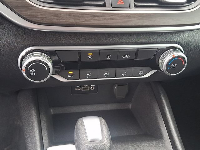 Used 2025 Nissan Altima 2.5 SV AWD/4WD image 15