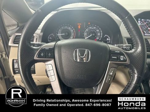 Used 2015 Honda Odyssey Touring Elite image 11