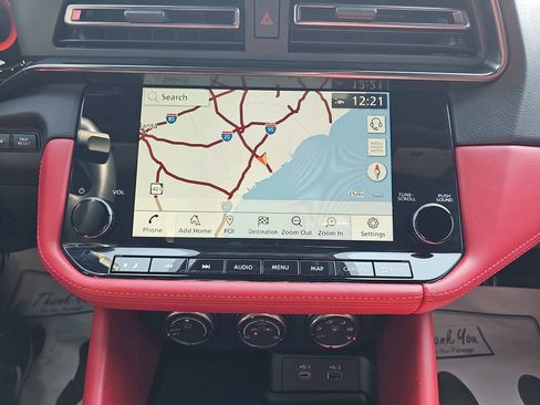 Used 2025 Nissan Z Performance w/ Floor Mat Package image 24