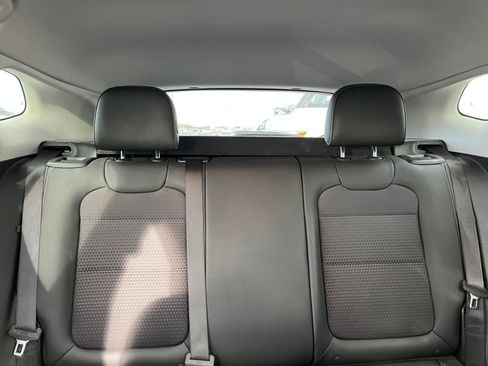 Used 2025 Chevrolet Trax LT image 37