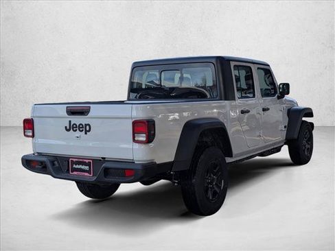 New 2026 Jeep Gladiator Sport AWD/4WD image 2