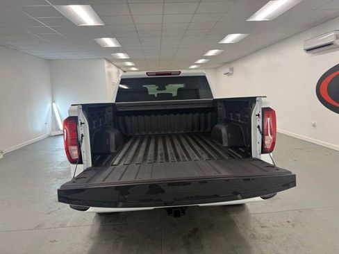 New 2026 GMC Sierra 1500 Pro w/ Graphite Edition AWD/4WD image 8