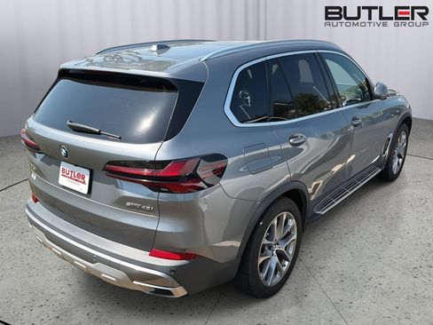Used 2024 BMW X5 sDrive40i w/ Premium Package RWD image 8
