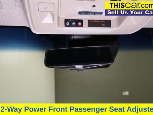 Used 2018 Cadillac Escalade Premium Luxury image 20