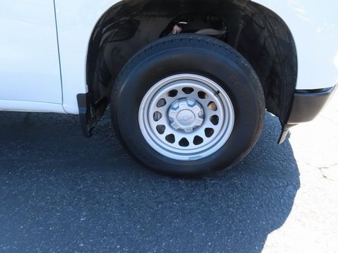 Certified 2024 Chevrolet Silverado 1500 W/T w/ WT Value Package image 10