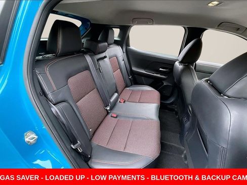 Certified 2025 Nissan Kicks SR image 23