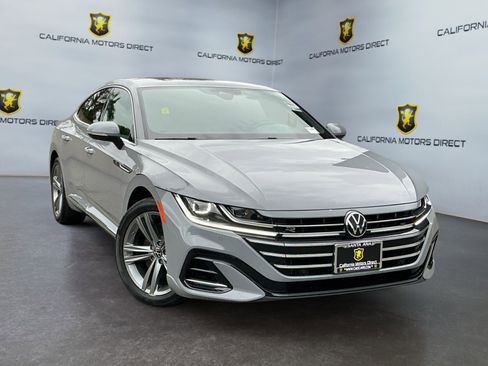 Used 2023 Volkswagen Arteon SE image 3