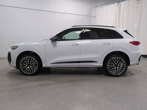 New 2026 Audi SQ5 Premium Plus image 3