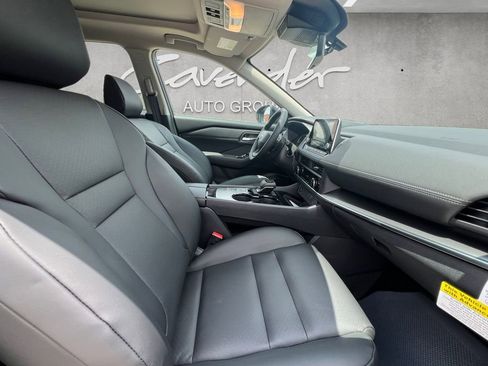 New 2026 Nissan Rogue Dark Armor FWD image 25