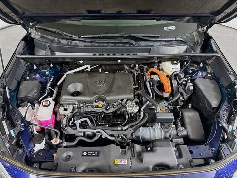 Certified 2022 Toyota RAV4 XLE Premium image 28