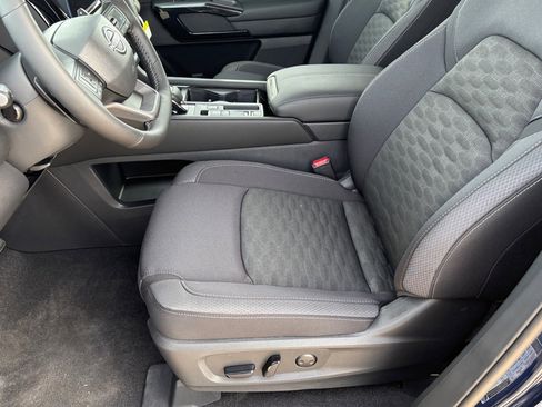 New 2026 Nissan Pathfinder SV image 17