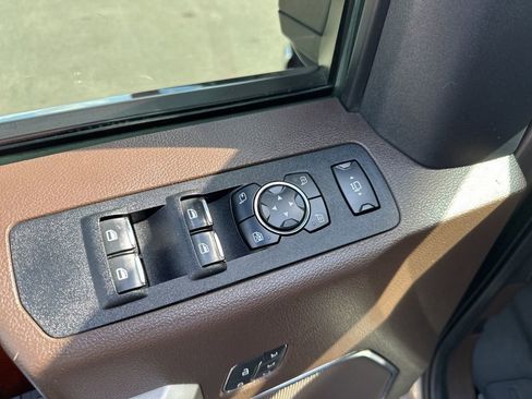 Used 2020 Ford F250 King Ranch w/ King Ranch Ultimate Package image 12