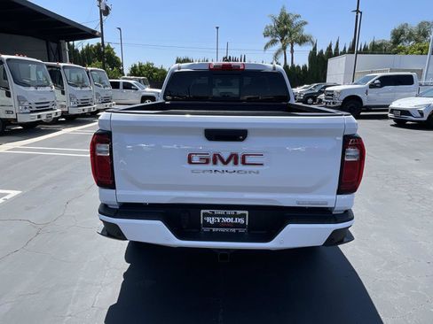 New 2026 GMC Canyon Elevation w/ Convenience Package RWD image 6