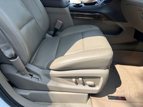 Used 2016 Chevrolet Tahoe LT RWD image 14