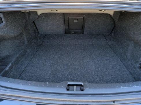 Used 2019 Volvo S60 T5 Momentum image 34