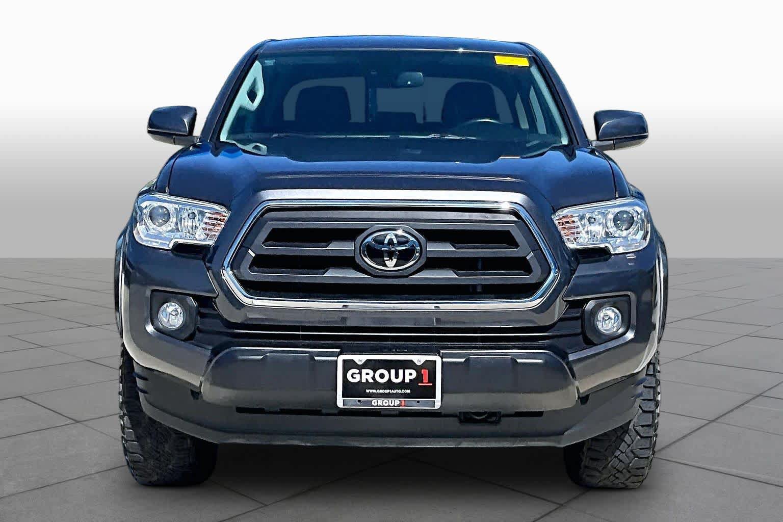 Used 2023 Toyota Tacoma SR5 RWD image 4