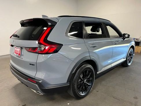 Used 2025 Honda CR-V Sport-L image 3