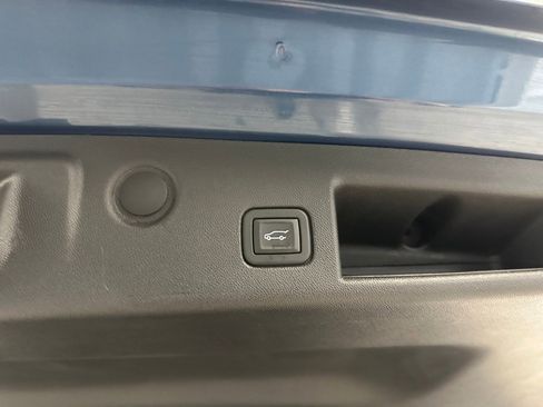 Used 2024 Chevrolet Equinox LT w/ LPO, Floor Liner Package image 24