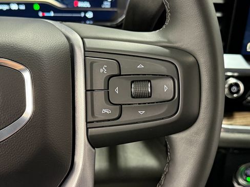 Used 2023 GMC Sierra 1500 Elevation AWD/4WD image 18