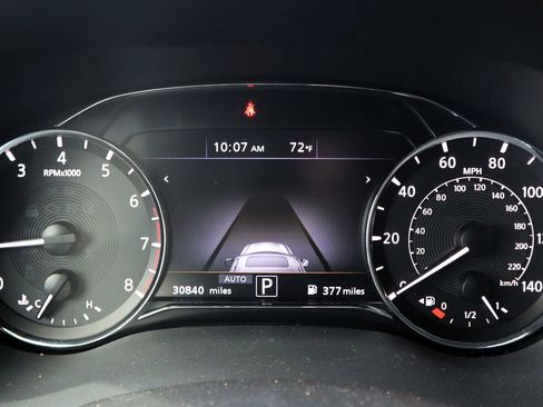 Used 2024 INFINITI QX80 Sensory image 26