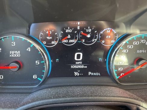 Used 2017 GMC Yukon Denali w/ Open Road Package image 10