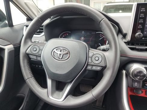 Certified 2020 Toyota RAV4 TRD Off-Road AWD/4WD image 21