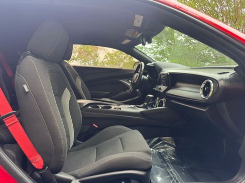 Used 2022 Chevrolet Camaro LS RWD image 14
