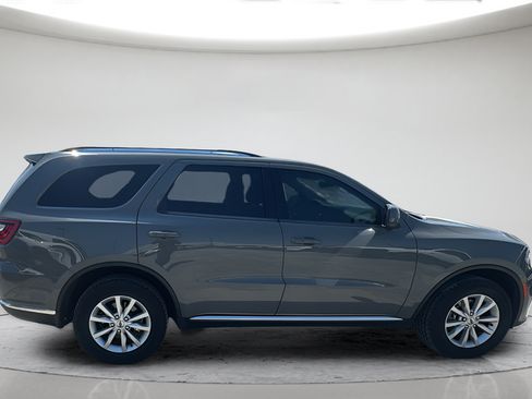 Used 2021 Dodge Durango SXT AWD/4WD image 4