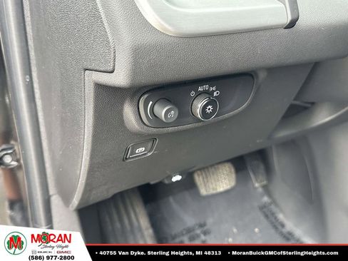 Certified 2023 GMC Terrain SLE w/ Driver Convenience Package FWD image 20