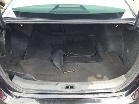 Used 2019 Nissan Altima 2.5 S FWD image 11