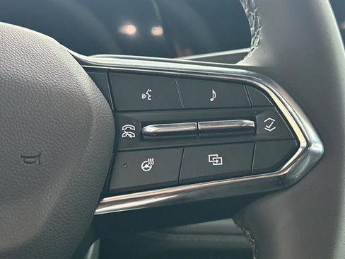 New 2026 Chevrolet Suburban LT image 26