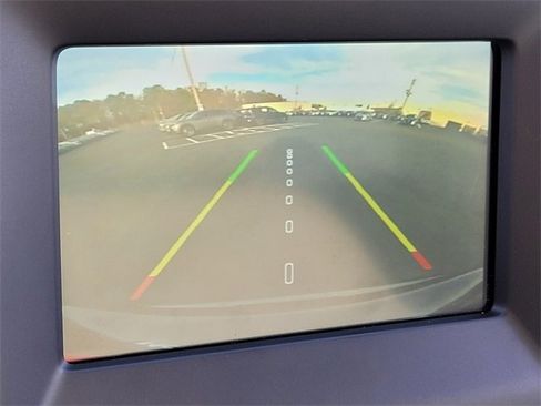 Used 2021 Jeep Compass Latitude w/ Sun and Sound Group image 16