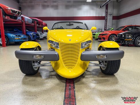 Used 1999 Plymouth Prowler RWD image 8